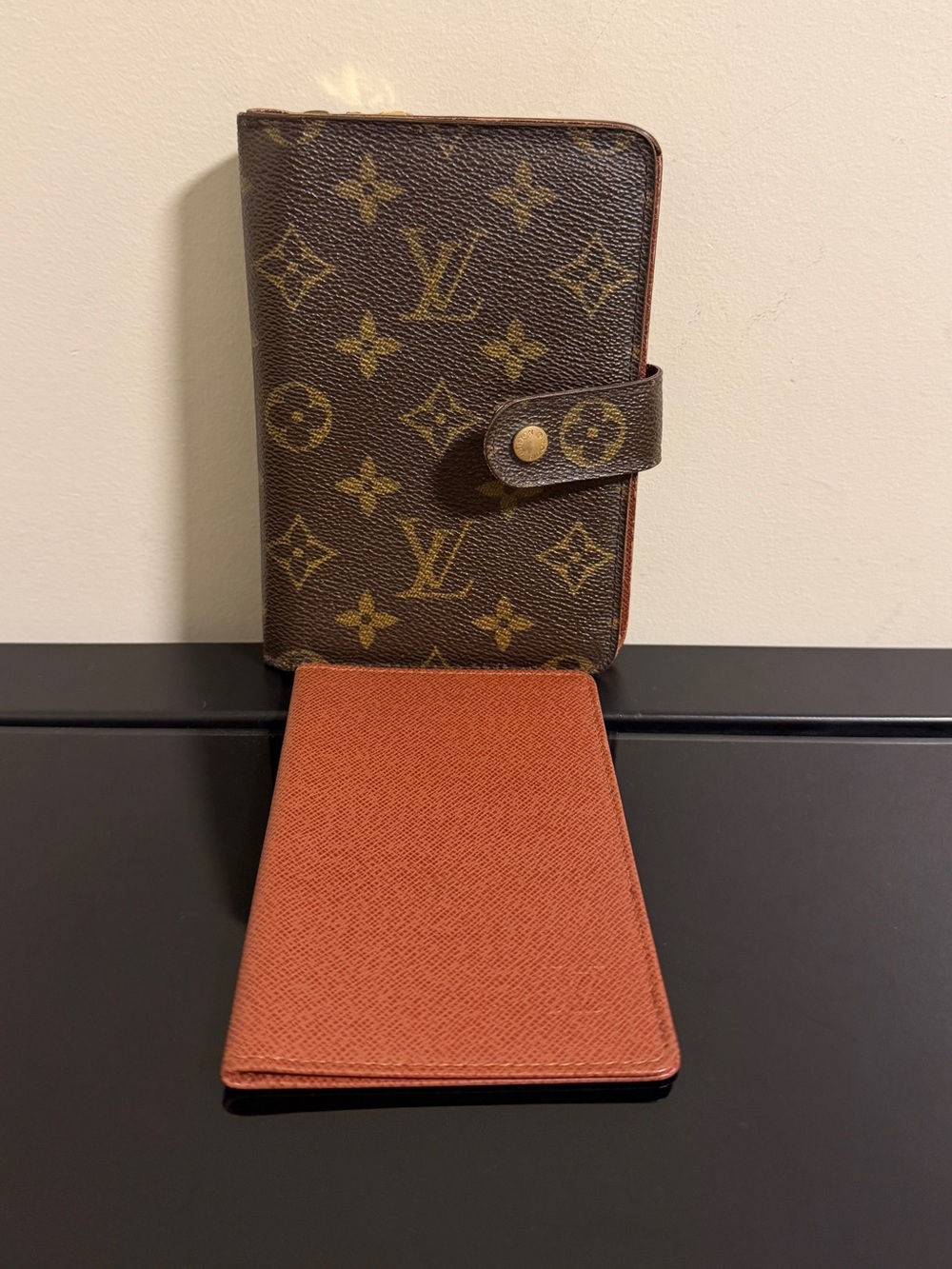 Louis Vuitton Monogram Wallet with Passport cover/holder insert Authentic